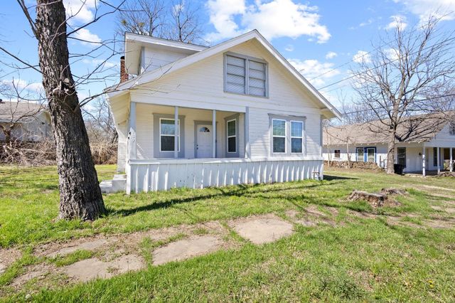 709 N Chandler Avenue, Denison, TX 75020