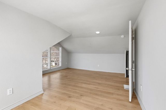 709 N Chandler Avenue, Denison, TX 75020