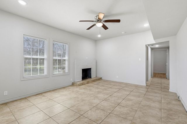 709 N Chandler Avenue, Denison, TX 75020