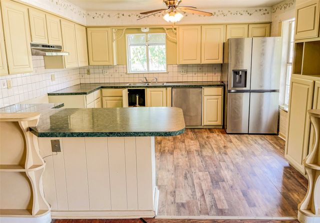 1401 Highway 180 W, Mineral Wells, TX 76067
