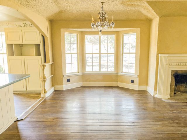 1401 Highway 180 W, Mineral Wells, TX 76067