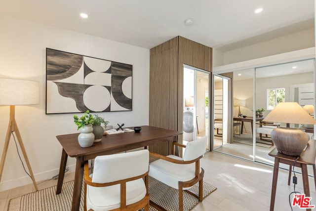 11344 Delano Street, North Hollywood, CA 91606