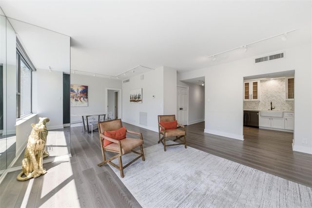 15 Greenway Plaza 3A, Houston, TX 77046
