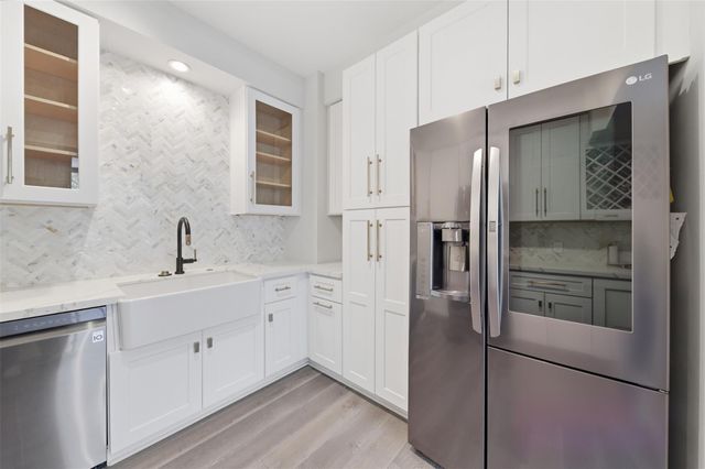 15 Greenway Plaza 3A, Houston, TX 77046