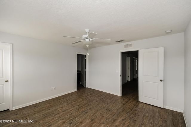 570 EISEMAN Way, Jacksonville, FL 32216