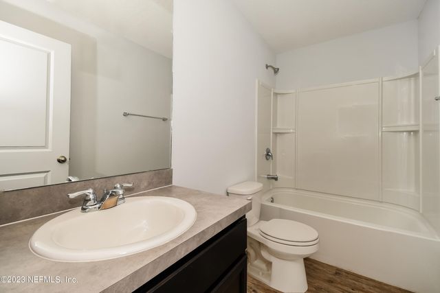 570 EISEMAN Way, Jacksonville, FL 32216