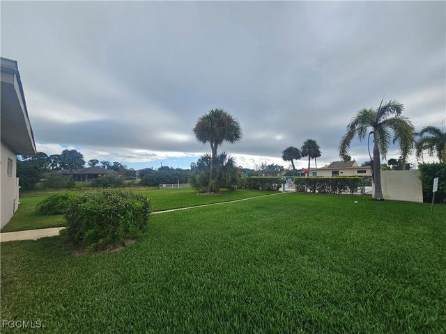 702 Joel BLVD, Lehigh Acres, FL 33936