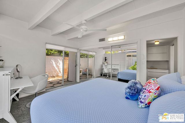 2244 E Tahquitz Canyon Way 5, Palm Springs, CA 92262