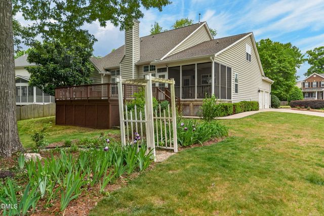 2030 Prairie Ridge Court, Fuquay Varina, NC 27526