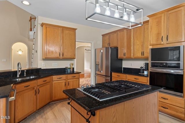 2030 Prairie Ridge Court, Fuquay Varina, NC 27526