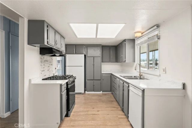 1251 E Lugonia Ave 18, Redlands, CA 92374