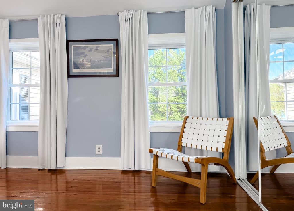 Image 24 of property listing at 21225 GEORGES LN, Avenue, MD 20609