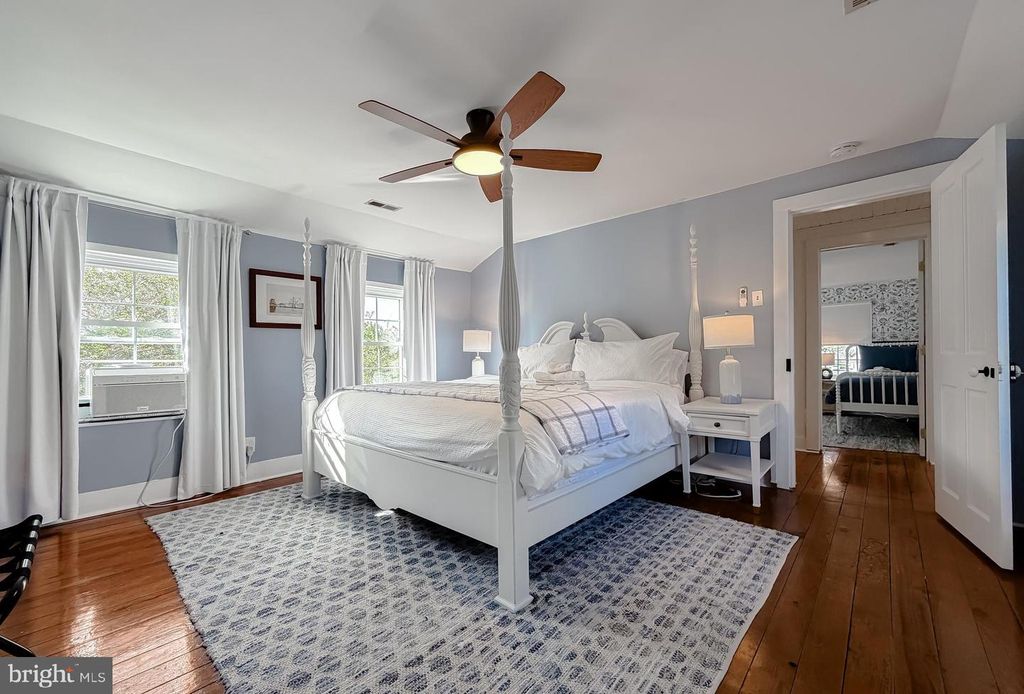 Image 25 of property listing at 21225 GEORGES LN, Avenue, MD 20609