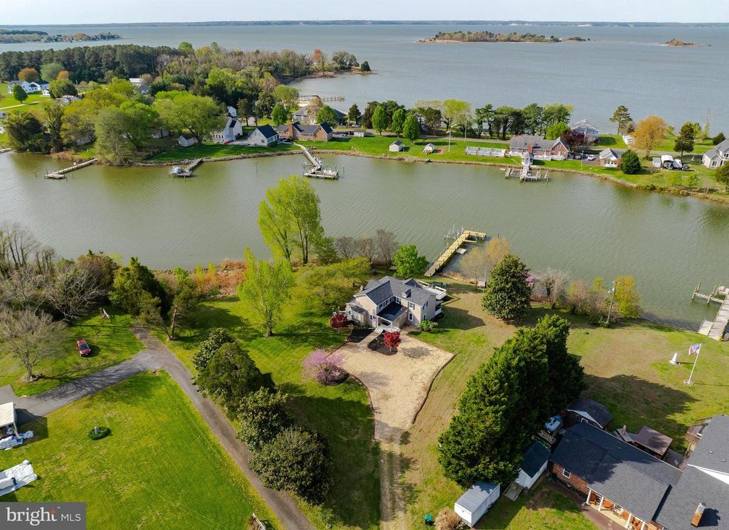 Image 57 of property listing at 21225 GEORGES LN, Avenue, MD 20609