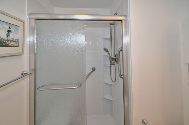 1 Powder Mill Square 107, Andover, MA 01810
