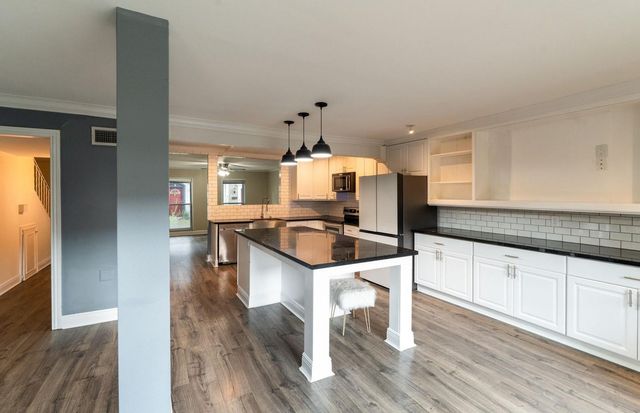 5239 Arboles Drive G, Houston, TX 77035