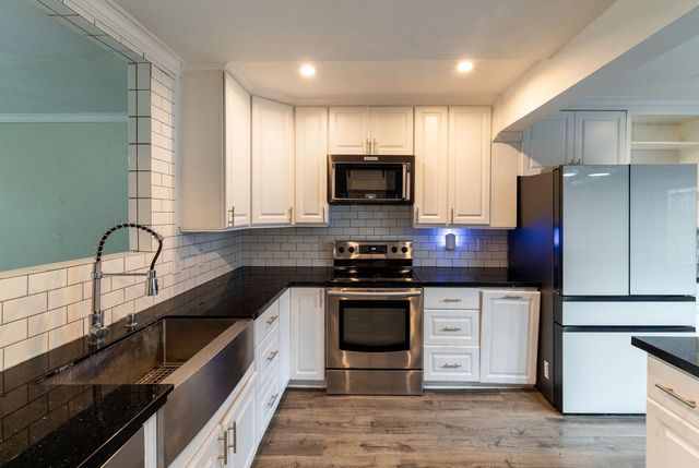 5239 Arboles Drive G, Houston, TX 77035