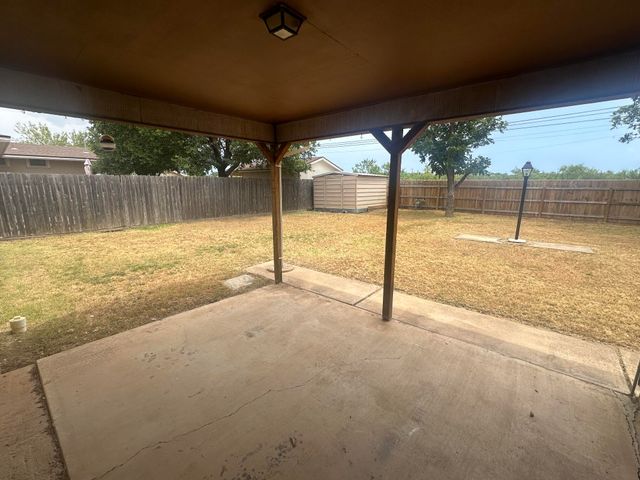 135 Oakwood Street, San Angelo, TX 76903