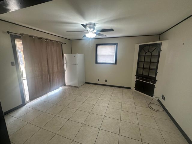 135 Oakwood Street, San Angelo, TX 76903
