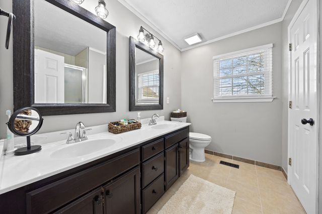 402 Bryn Mawr Cir, Gallatin, TN 37066