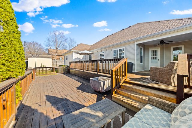 402 Bryn Mawr Cir, Gallatin, TN 37066