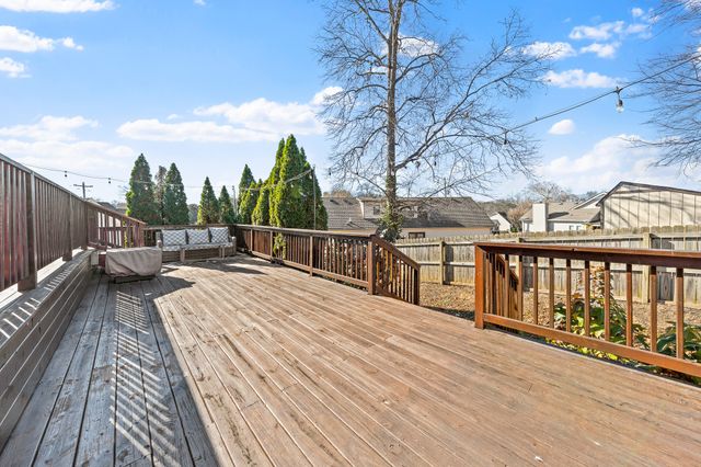 402 Bryn Mawr Cir, Gallatin, TN 37066