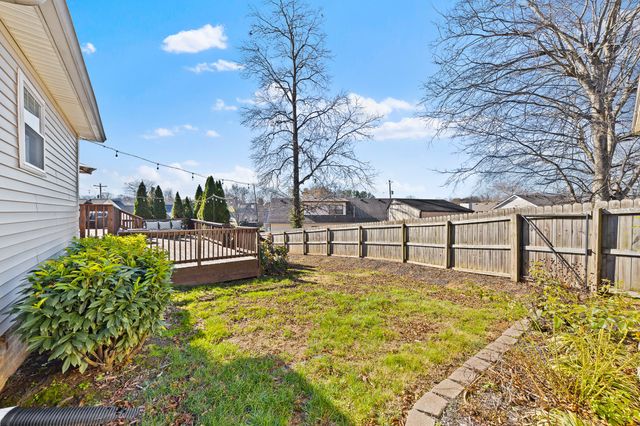 402 Bryn Mawr Cir, Gallatin, TN 37066