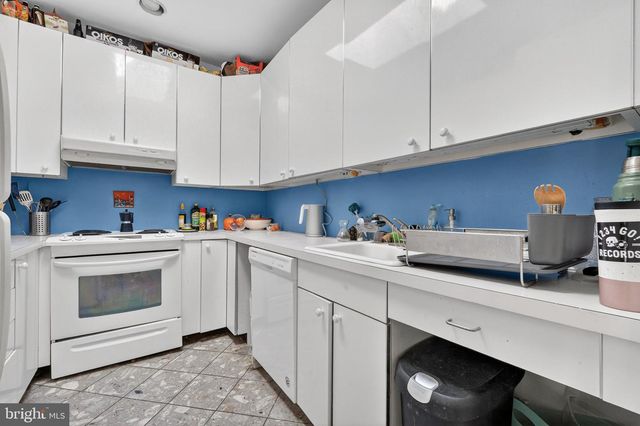 1944 CALVERT ST NW, Washington, DC 20009