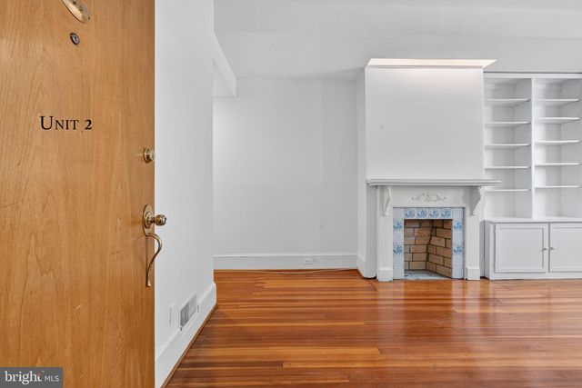1944 CALVERT ST NW, Washington, DC 20009