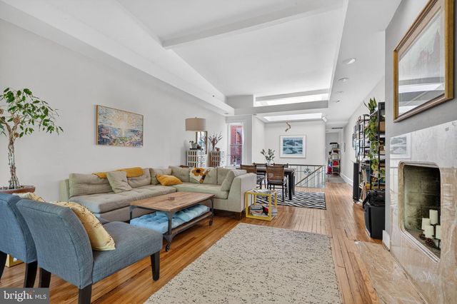 1944 CALVERT ST NW, Washington, DC 20009
