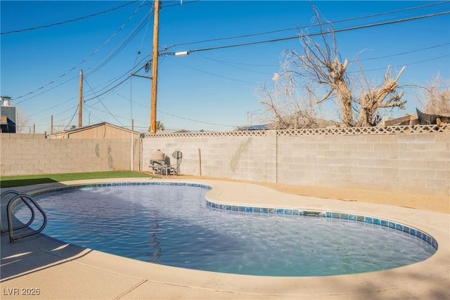 106 Juniper Street, Henderson, NV 89015