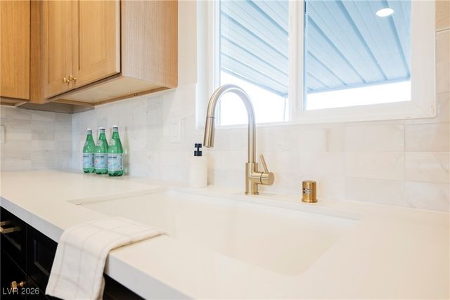 106 Juniper Street, Henderson, NV 89015