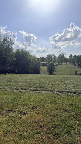 940 N Brace Rd, Summertown, TN 38483