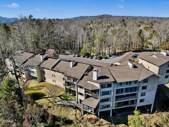 224 Woodland Road, Gatlinburg, TN 37738