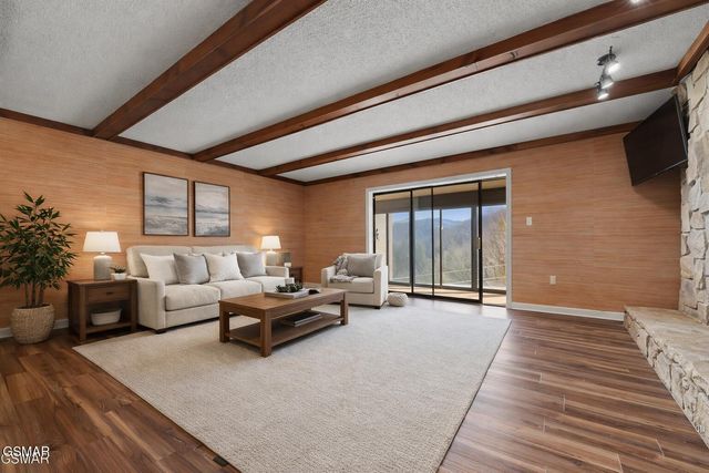 224 Woodland Road, Gatlinburg, TN 37738