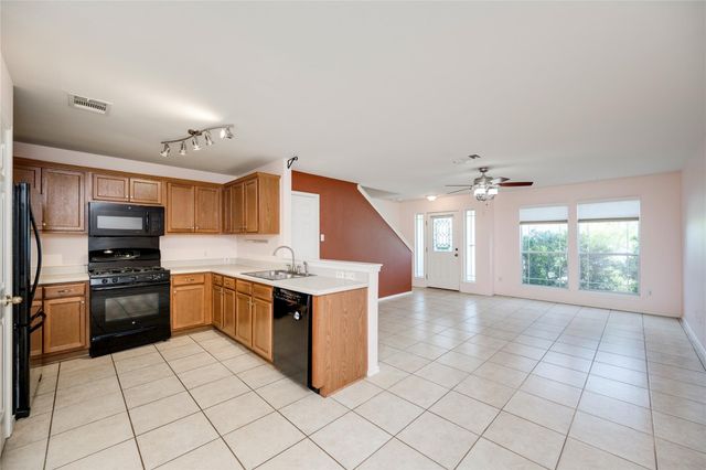 17909 Kenai Fjords DR 2, Pflugerville, TX 78660