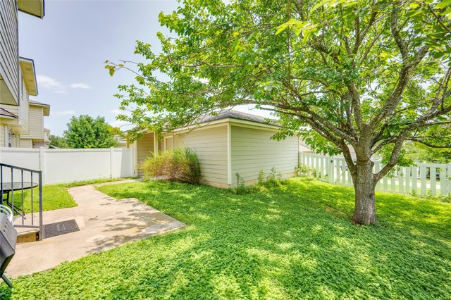17909 Kenai Fjords DR 2, Pflugerville, TX 78660