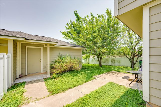 17909 Kenai Fjords DR 2, Pflugerville, TX 78660