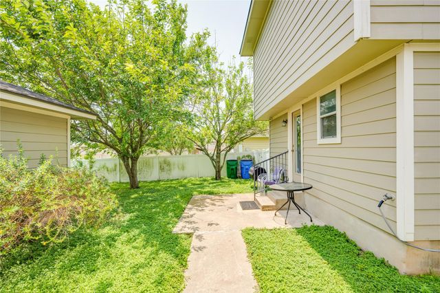 17909 Kenai Fjords DR 2, Pflugerville, TX 78660