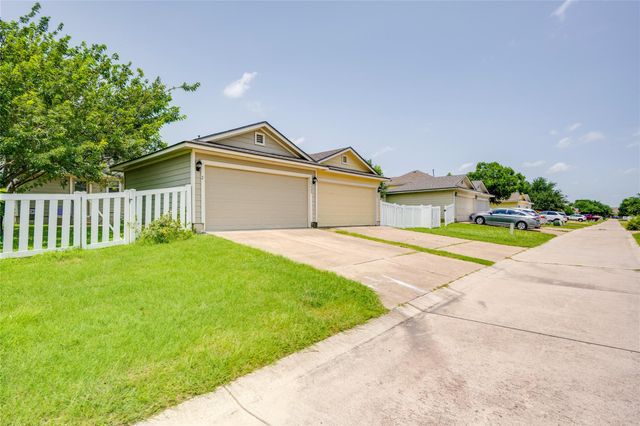 17909 Kenai Fjords DR 2, Pflugerville, TX 78660