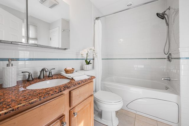 75 Bartlett Ave 75, Arlington, MA 02476