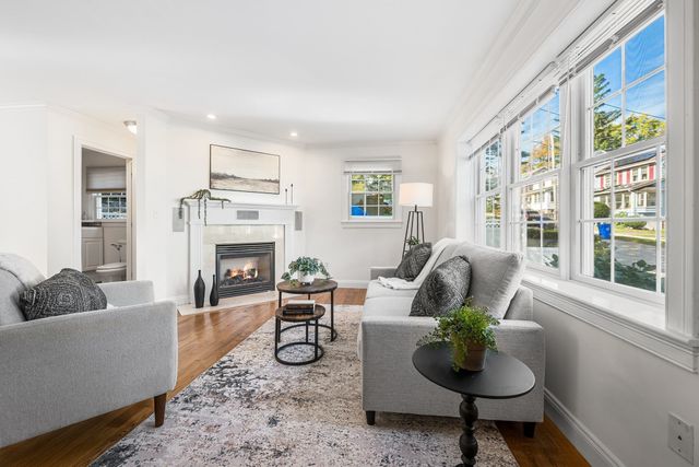 75 Bartlett Ave 75, Arlington, MA 02476