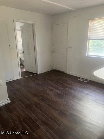 2365 Paden Street, Jackson, MS 39204