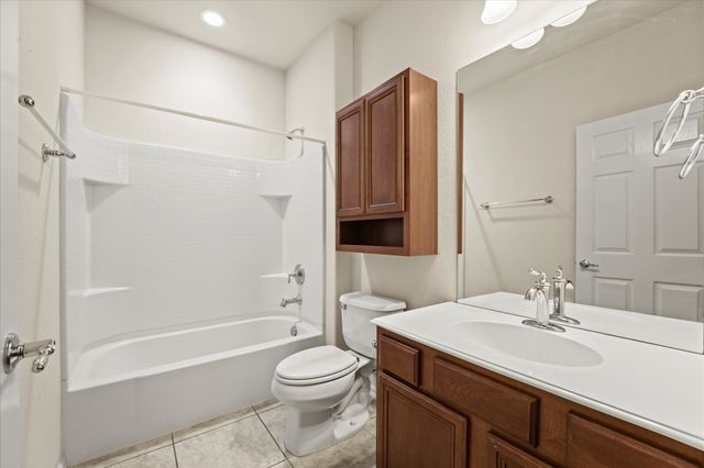 6616 Purbeck Trail, Denton, TX 76210