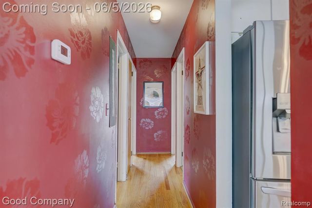 1341 E Breckenridge Street, Ferndale, MI 48220