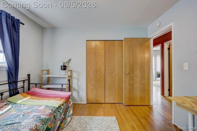 1341 E Breckenridge Street, Ferndale, MI 48220