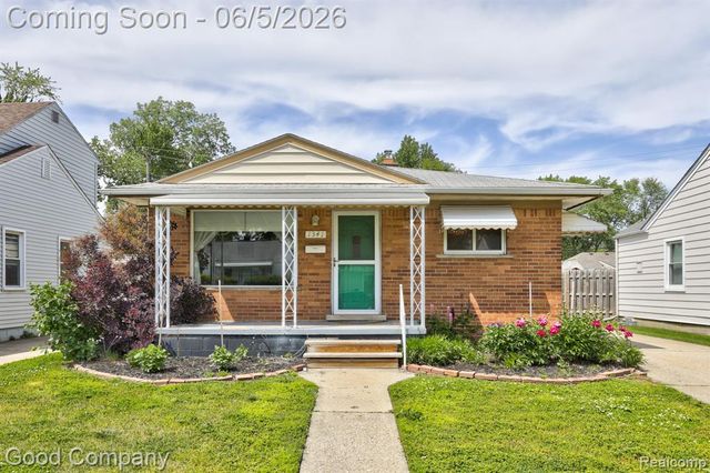 1341 E Breckenridge Street, Ferndale, MI 48220