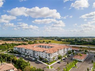 3991 NW 82nd Avenue 204, Cooper City, FL 33024