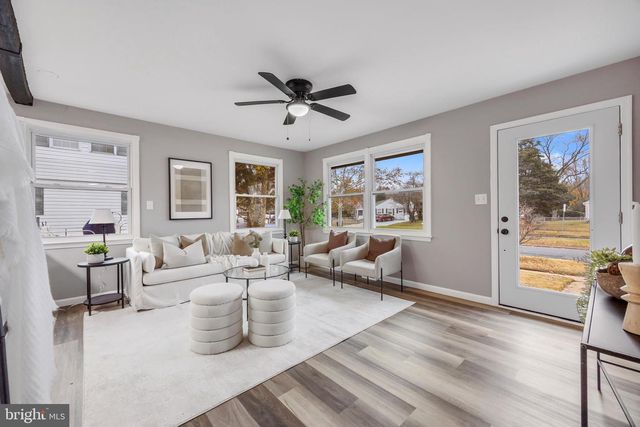 6 VICTOR PKWY, Annapolis, MD 21403