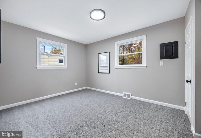 6 VICTOR PKWY, Annapolis, MD 21403